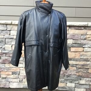 Wilsons jacket black leather Biker. Trench coat XL